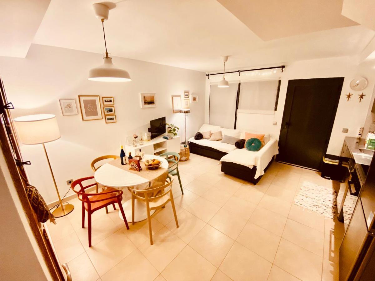 Casa Carol, Un Hogar Fuera De Casa. Villa Cotillo Exterior foto